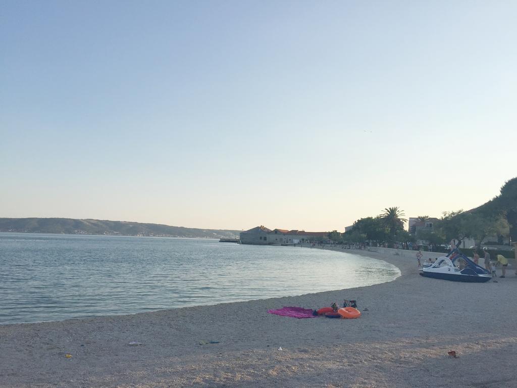 Villa Apartments Kordic Kaštela Esterno foto