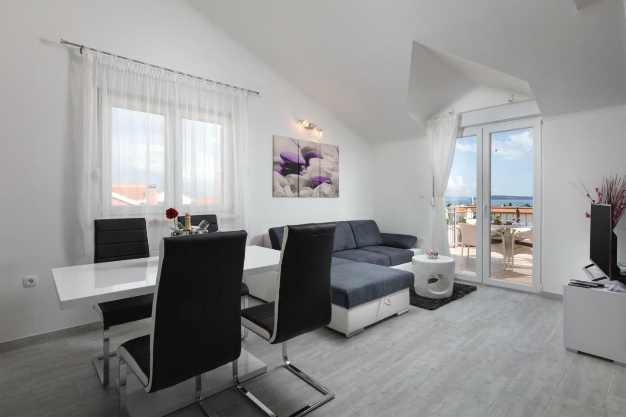 Villa Apartments Kordic Kaštela Esterno foto